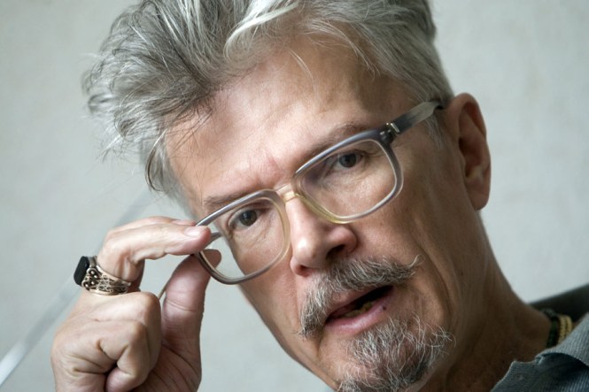 eduard-limonov-sobytiya-v-ukraine-razvivayutsya-v-napravlenii-razloma-strany_1